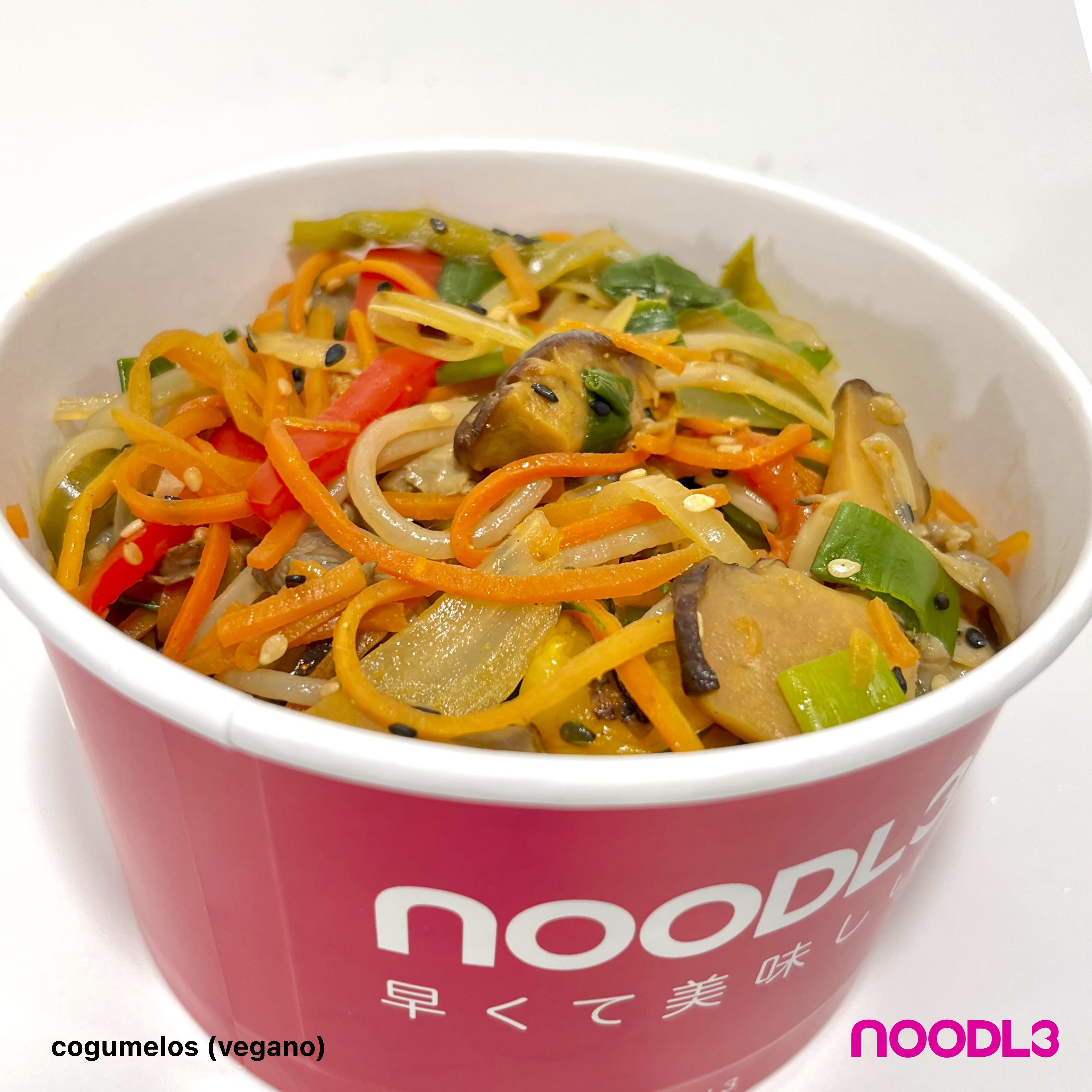 cogumelo vegano 2 prato noodle ig noodl3.jpeg