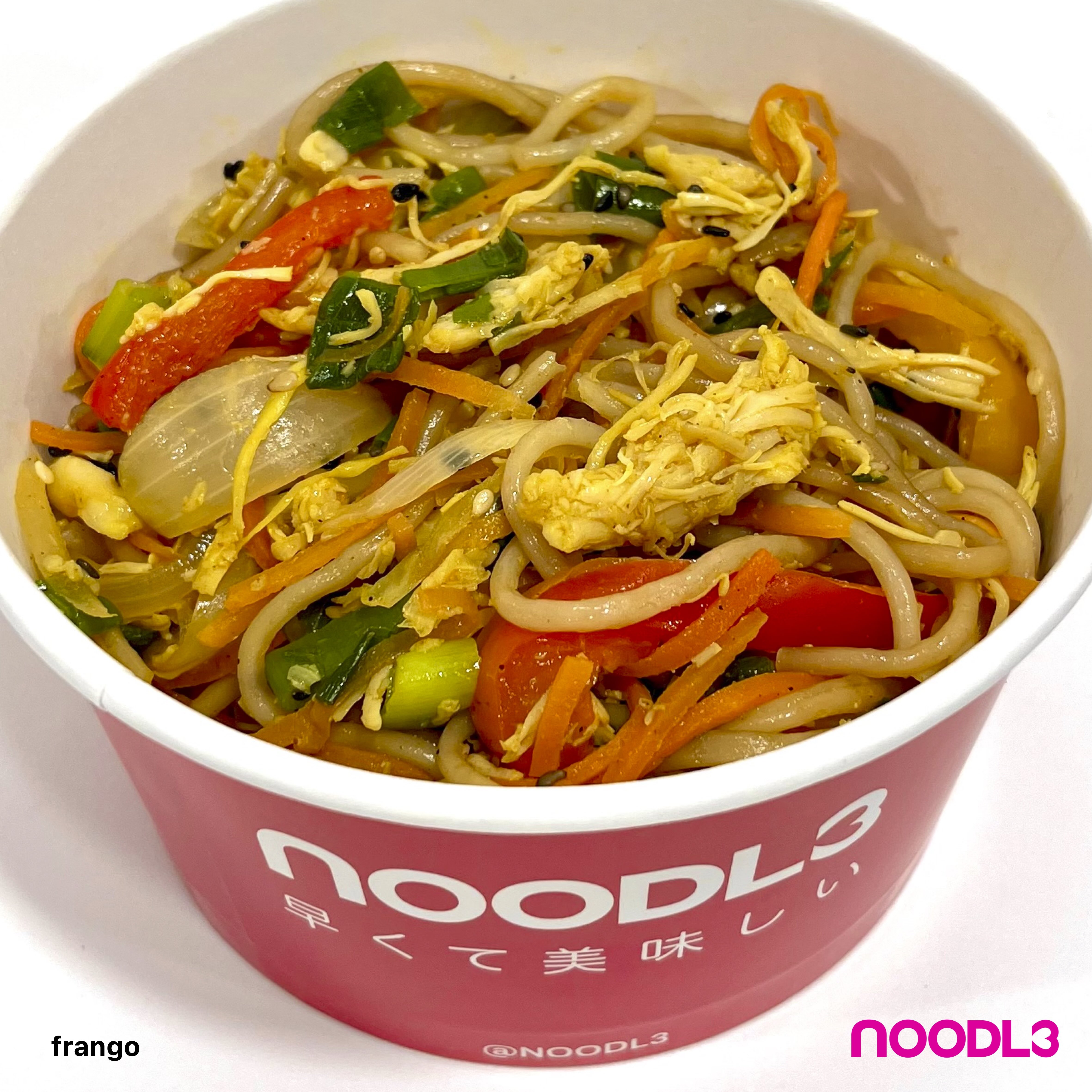 frango 2 prato noodle ig noodl3.jpeg